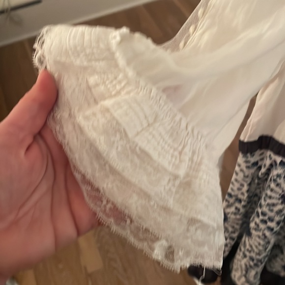 Free People, circa 2008. Adorable Mini Dress. - Picture 5 of 8